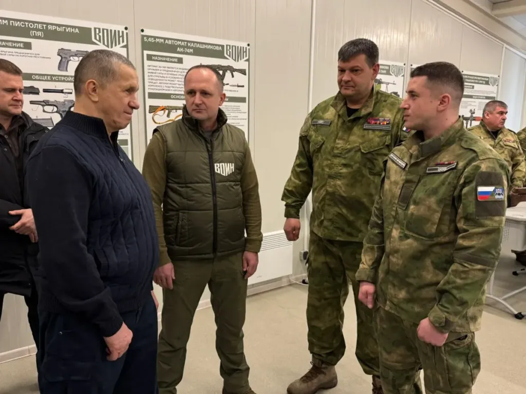 Трутнев стал помощником президента, куратором Дальнего Востока — Кожемяко