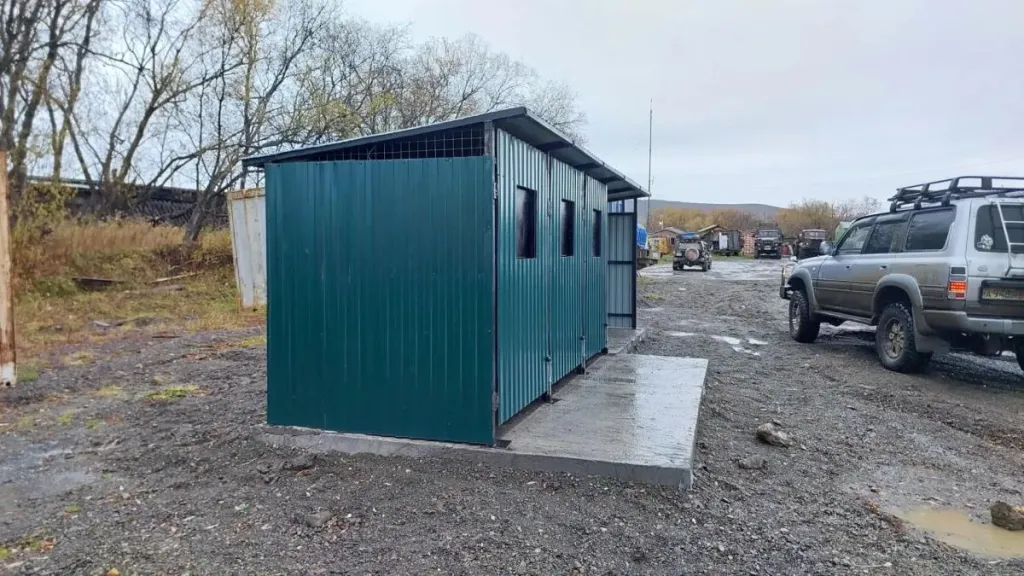В Палане обустроили новую площадку ТКО и отремонтировали семь старых